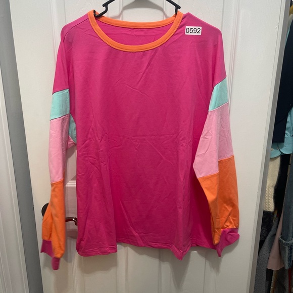 no brand Tops - Boutique top pink with different color sleeves large oversi  new no tags